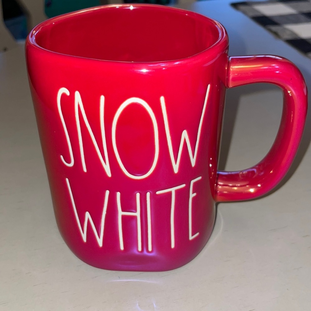 Rae Dunn Snow White Mug